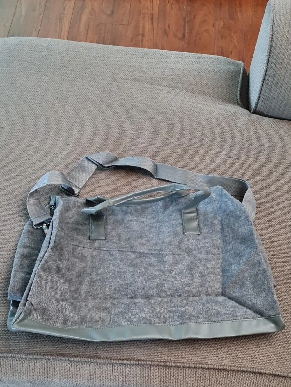 Calvin Klein Gray Men's Duffle Weekend Bag